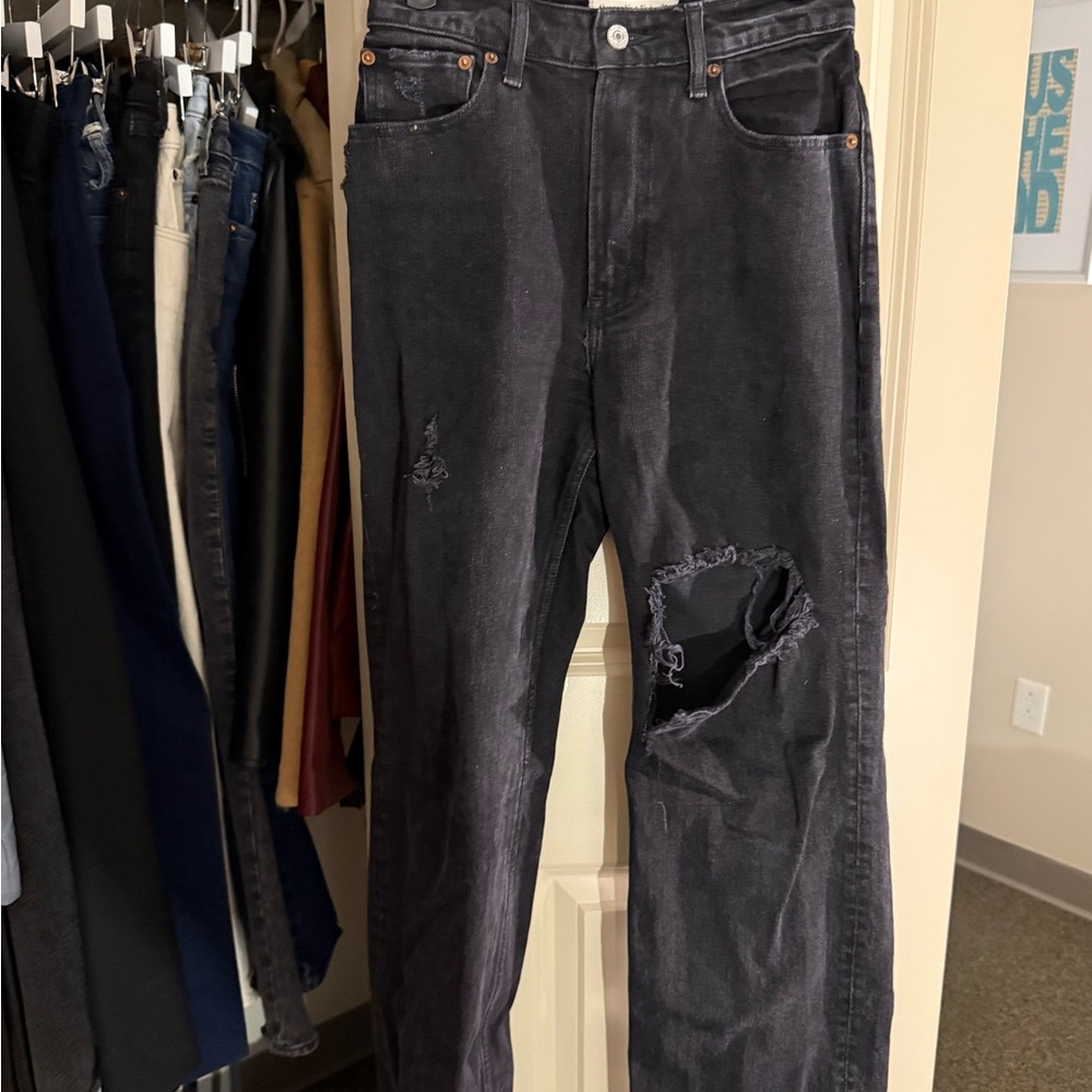 Abercrombie & Fitch 90s Relaxed Jean High Rise Black Distressed 26XS 2XS